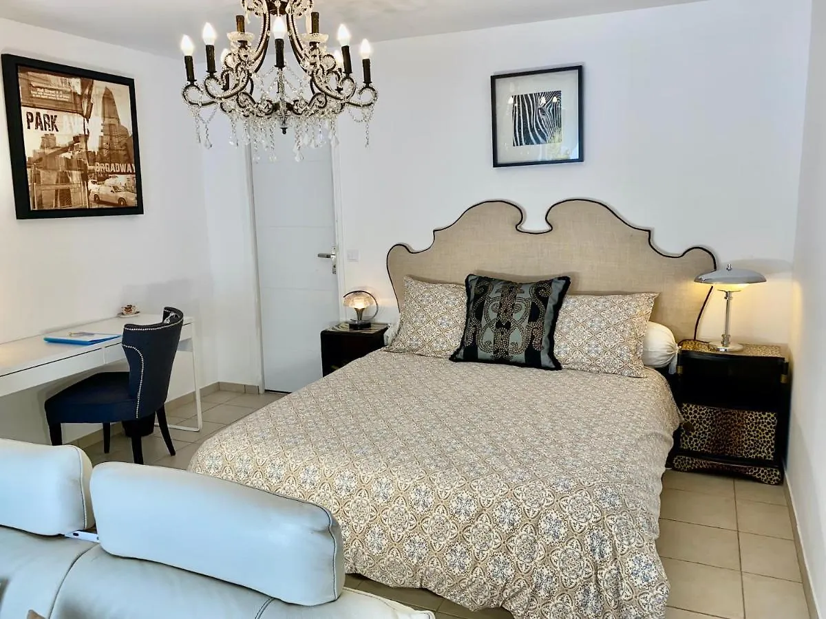Frühstückspension Bed and Breakfast La Vie Est Belle En Provence Tourves