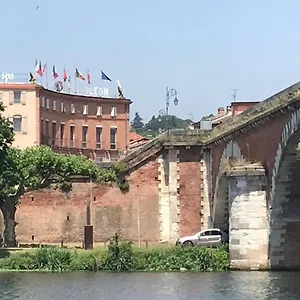 Restaurant Le Pont Napoleon 2*, Moissac France